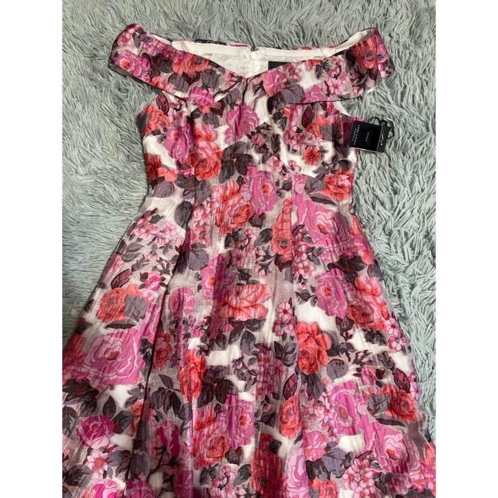 High Low Off The Shoulder Floral Midi Dress - Picture 4 of 10